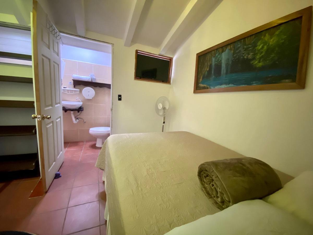 Hotel Boutique Casa Jose Cobán エクステリア 写真