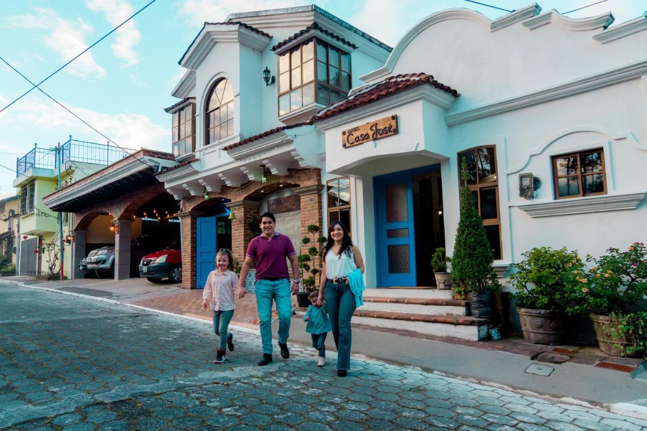 Hotel Boutique Casa Jose Cobán エクステリア 写真