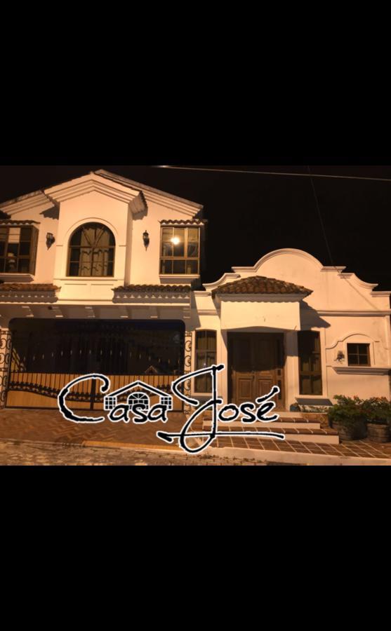 Hotel Boutique Casa Jose Cobán エクステリア 写真