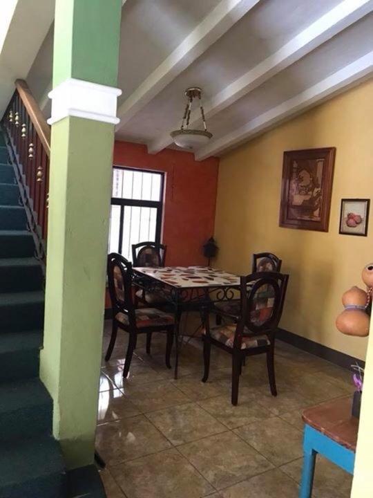 Hotel Boutique Casa Jose Cobán エクステリア 写真