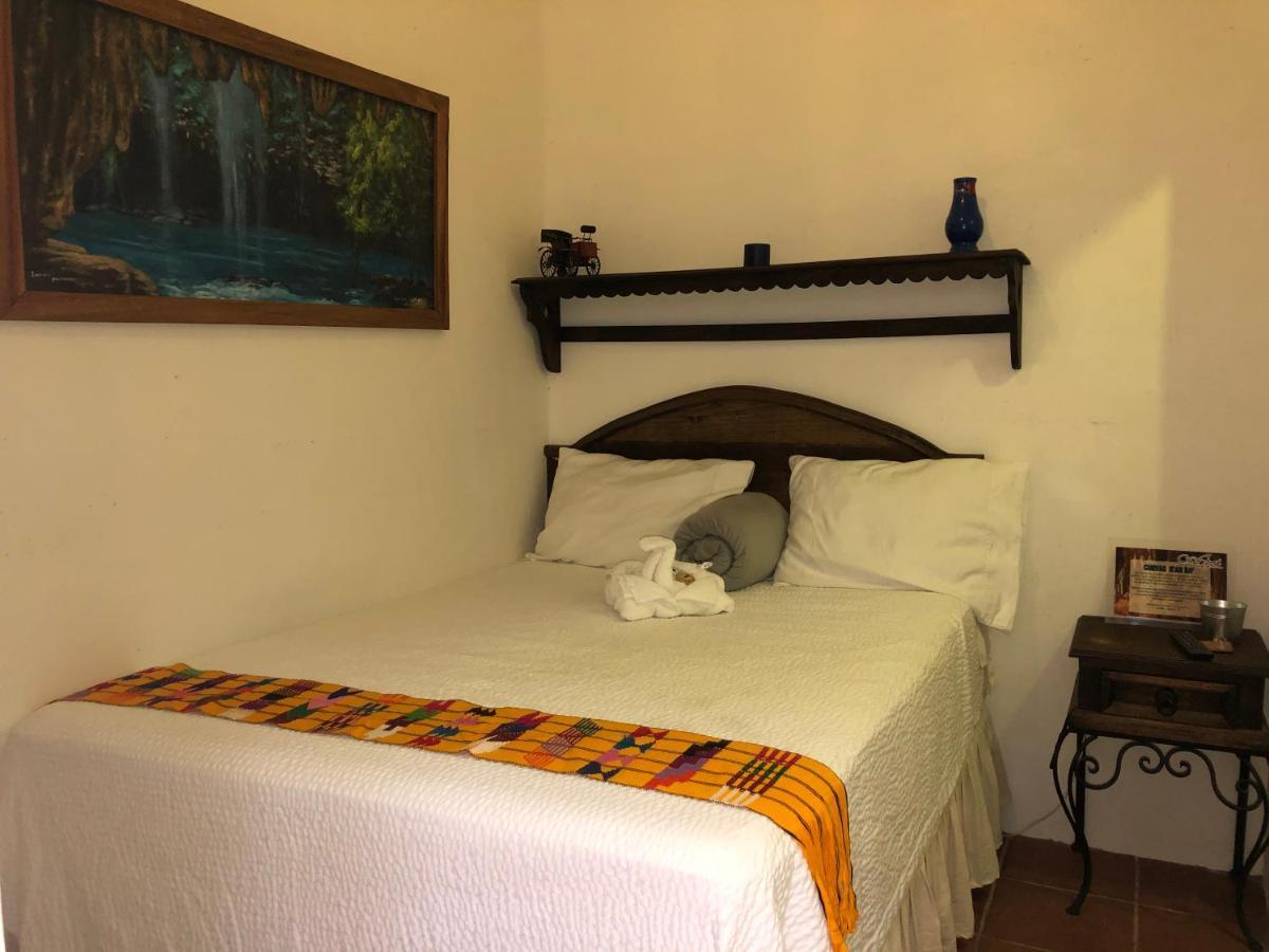 Hotel Boutique Casa Jose Cobán エクステリア 写真